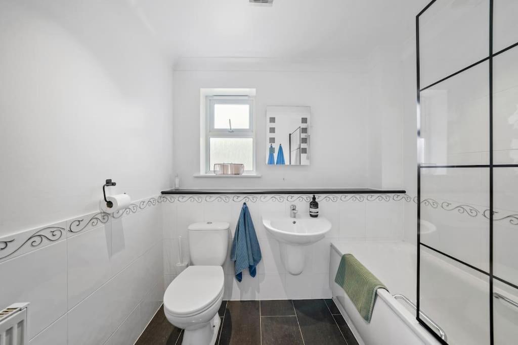 Modern Apartment Near Old Town With Parking Margate Zewnętrze zdjęcie